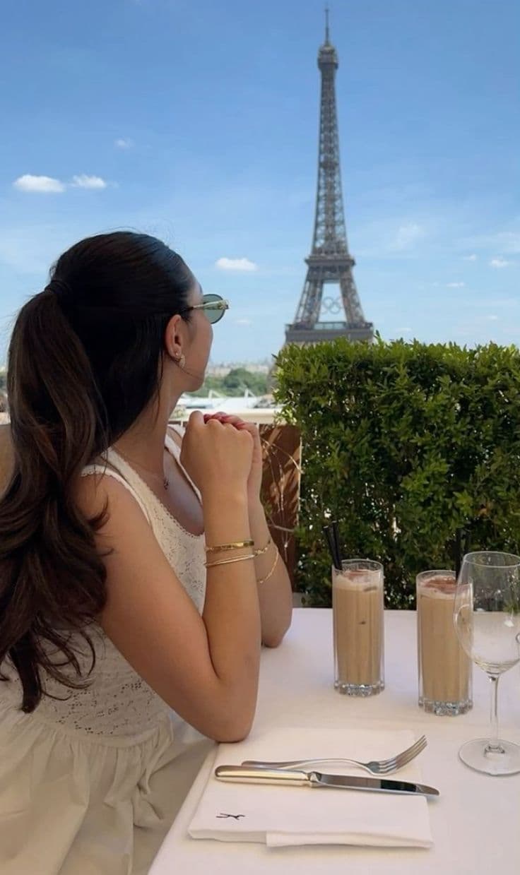 Top Aura Management 1